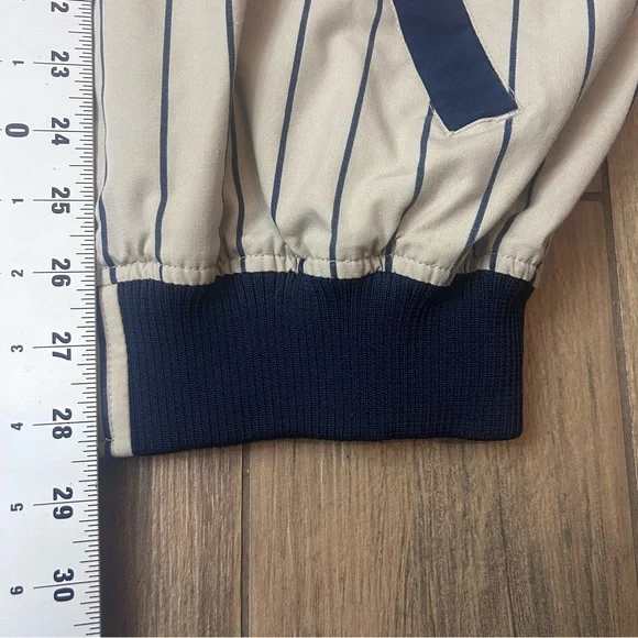 Chicago Cubs Majestic Cooperstown Collection Pinstripe Jacket Mens Size Large - Picture 14 of 16